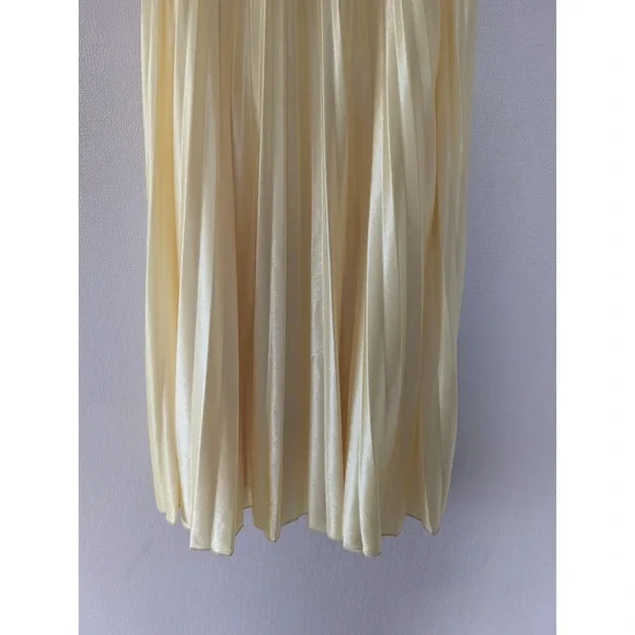 Vintage Y2K XOXO Babydoll Dress Yellow Lace Trim Pleated Slip Romantic Midi - Picture 8 of 11